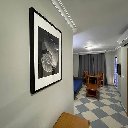 Apartamentos Nina De Oro Torremolinos Exterior foto