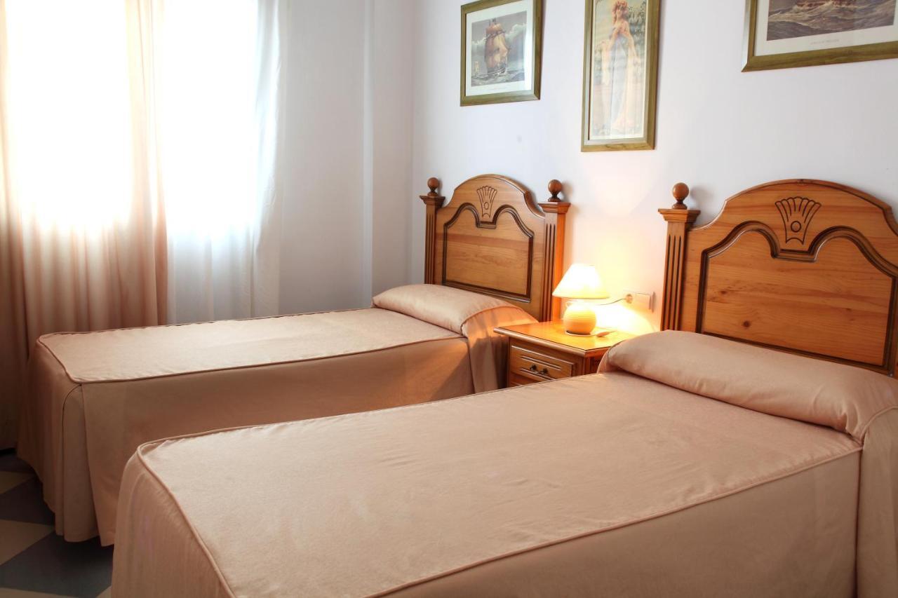 Apartamentos Nina De Oro Torremolinos Cameră foto